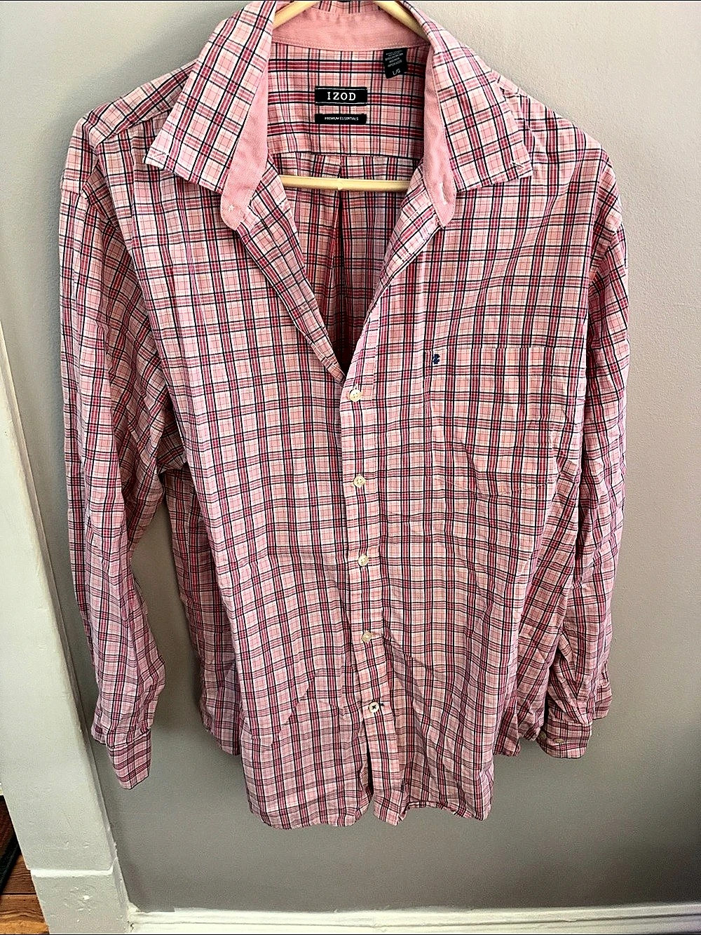 IZOD Premium Essentials Plaid Cotton Shirt in Pink & Blue Large Like New